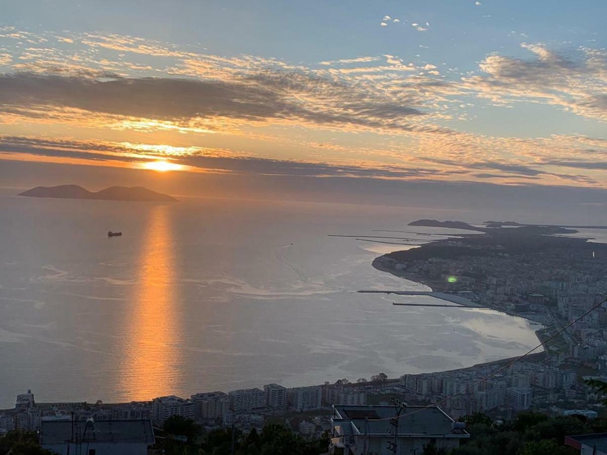 The * Vlorë
